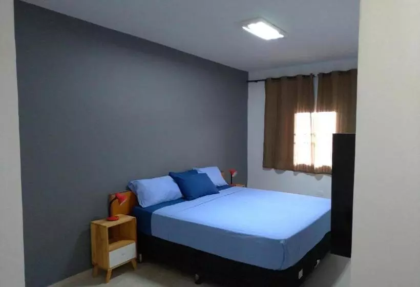 ユースホステル Pousada Dos Reis