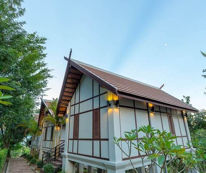 בית מלון כפרי Pou Villa