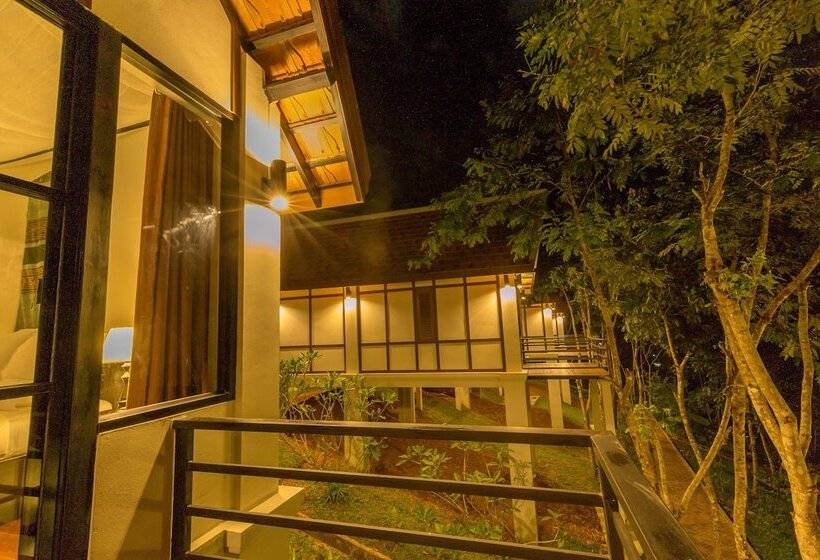 בית מלון כפרי Pou Villa