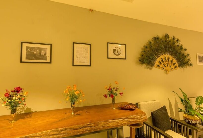 בית מלון כפרי Pou Villa