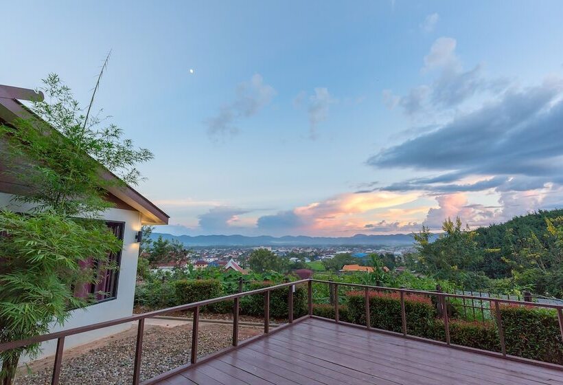 בית מלון כפרי Pou Villa