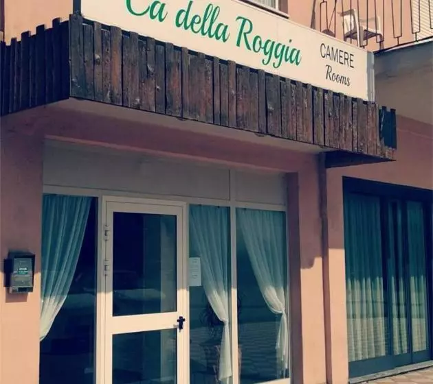 ペンション Cà Della Roggia