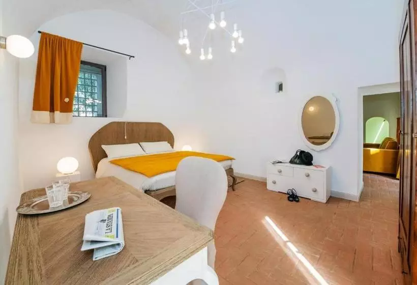 هاستل Locanda La Fortezza