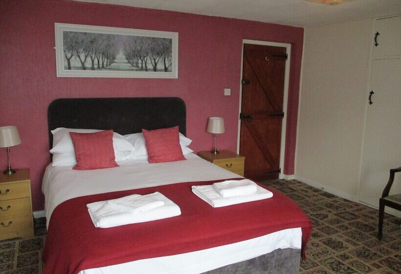 הוסטל Blackbird House, Apartments And Studios