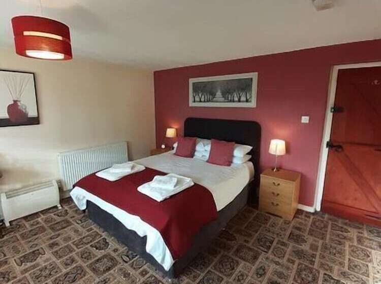 הוסטל Blackbird House, Apartments And Studios