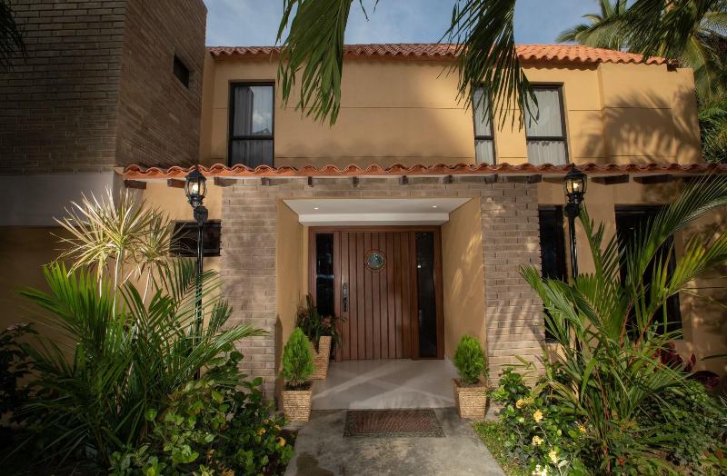 Casa Verano Beach Hotel   Adults Only