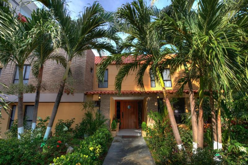 Casa Verano Beach Hotel   Adults Only