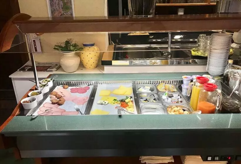 Hotelli Kriemhilde Dependance