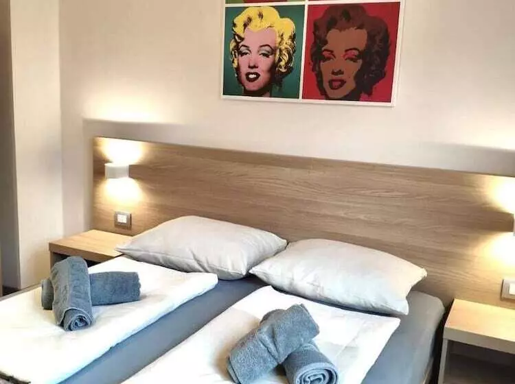 Hotelli Kriemhilde Dependance