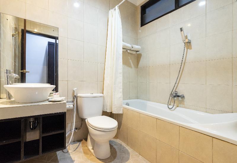 ホテル Oyo 505 Saraswati Serenity