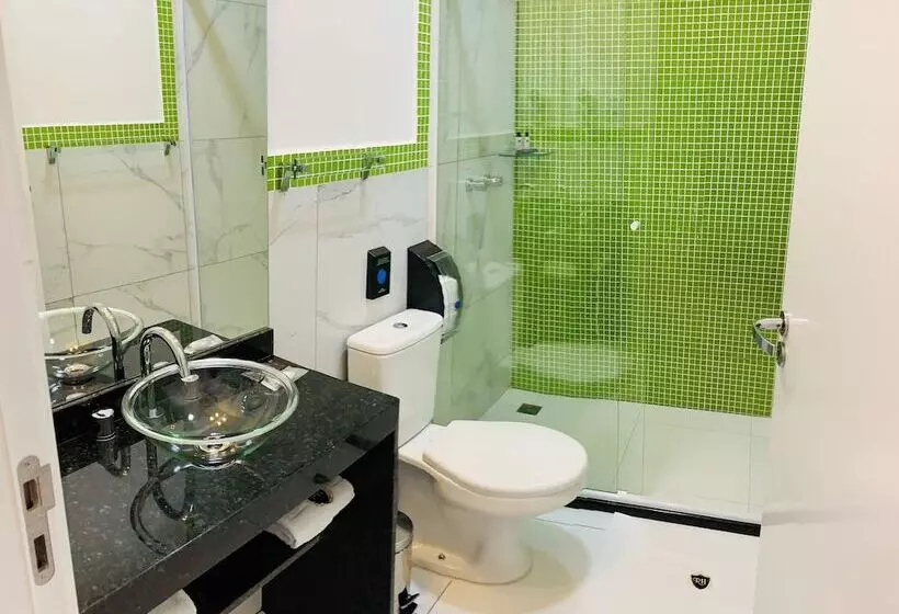 Hotelli Riellis Center