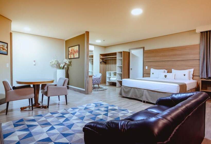 Hotel Riellis Center