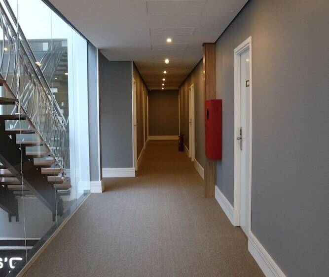 Hotel Riellis Center