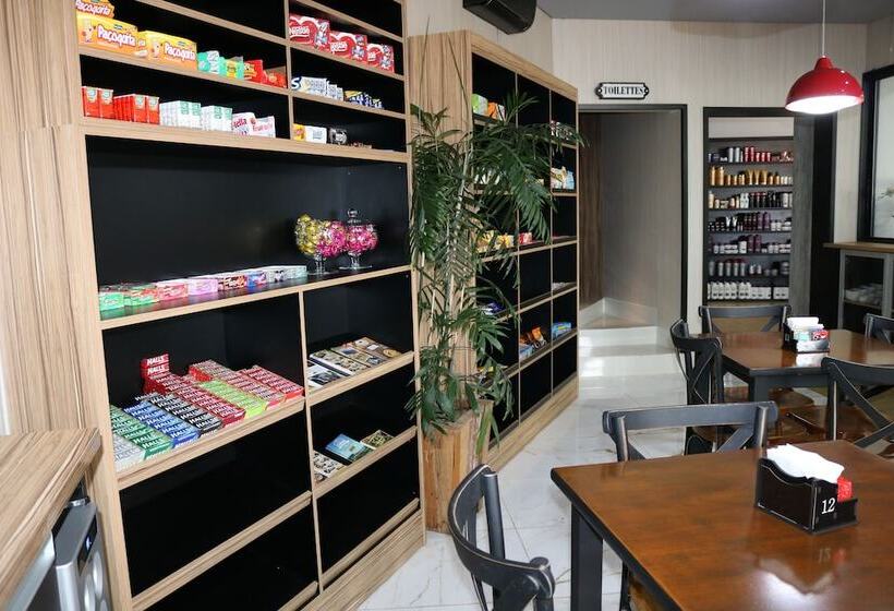 Hotel Riellis Center