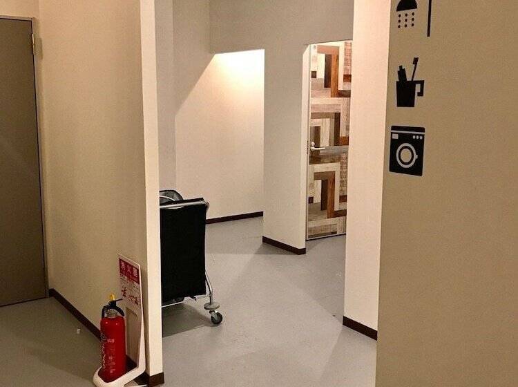 Pensió Guest House Proof Point