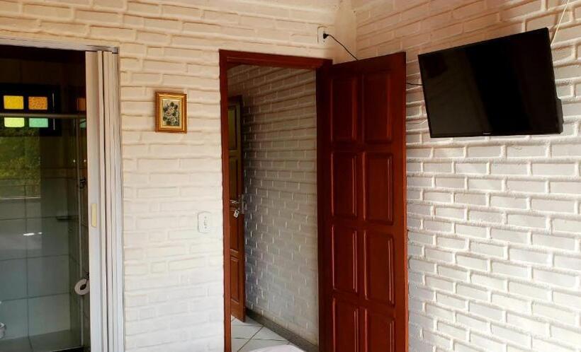 پانسیون Pousada Na Montanha