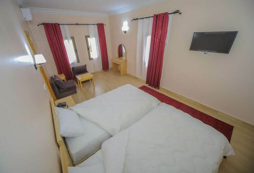 리아드 Ksar Ben Youssef