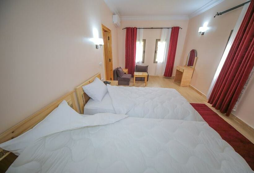 리아드 Ksar Ben Youssef