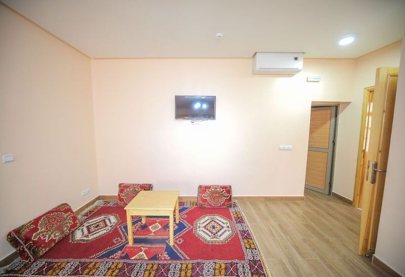 리아드 Ksar Ben Youssef