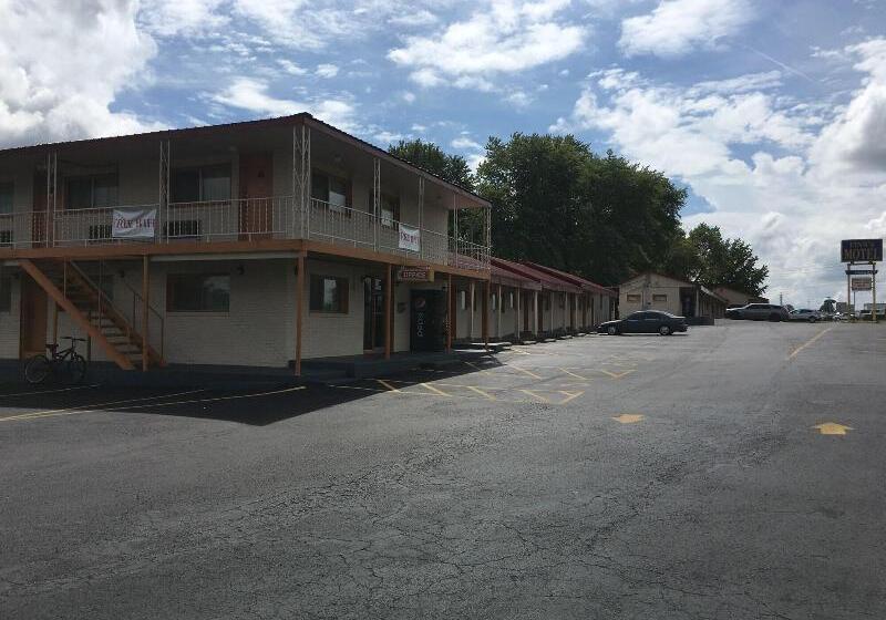 Finn's Motel