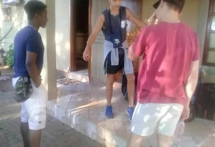 پانسیون Ntshe River Lodge