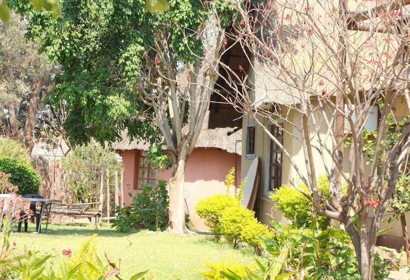 پانسیون Ntshe River Lodge