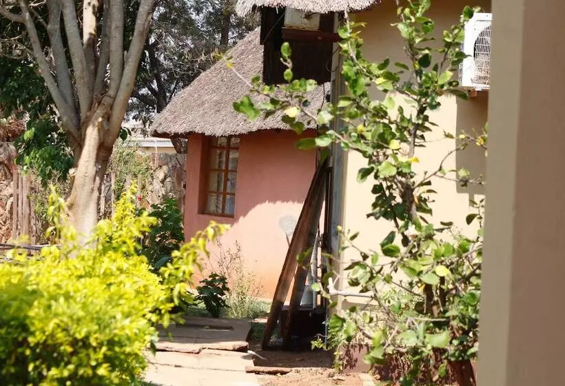 پانسیون Ntshe River Lodge