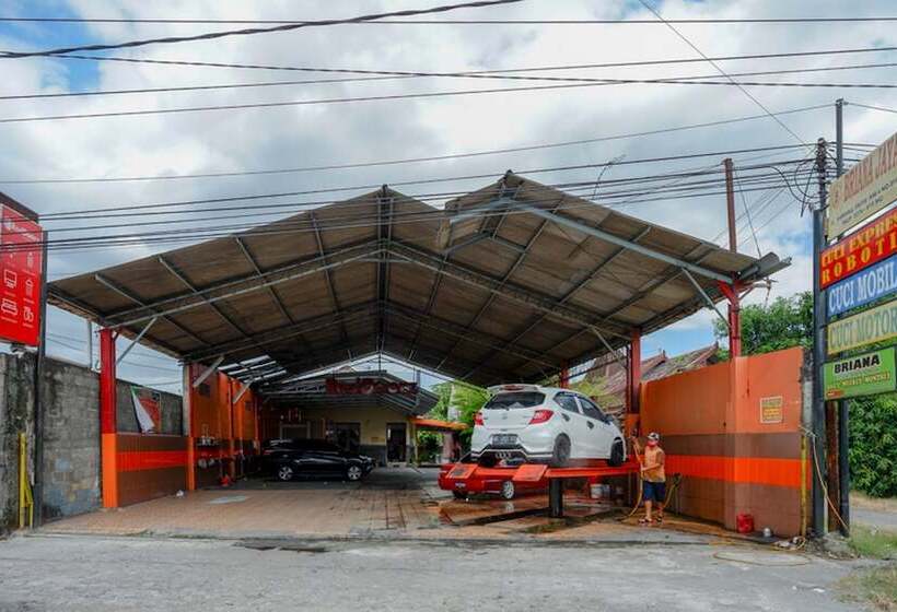 بنسيون Reddoorz @ Jalan Parangtritis