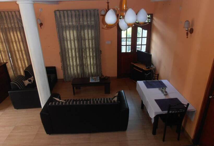 Pensjonat Ritzy Residence