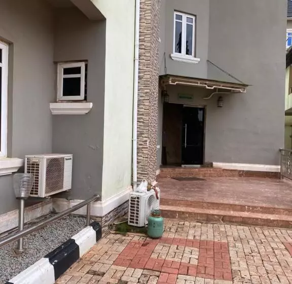 Nue Crest Hotels & Suites