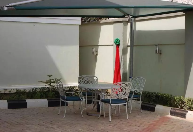 Nue Crest Hotels & Suites