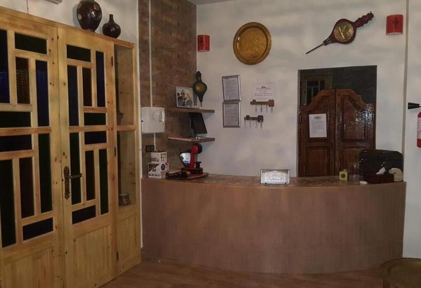 ペンション Maison D Hôtes Tinwitchi