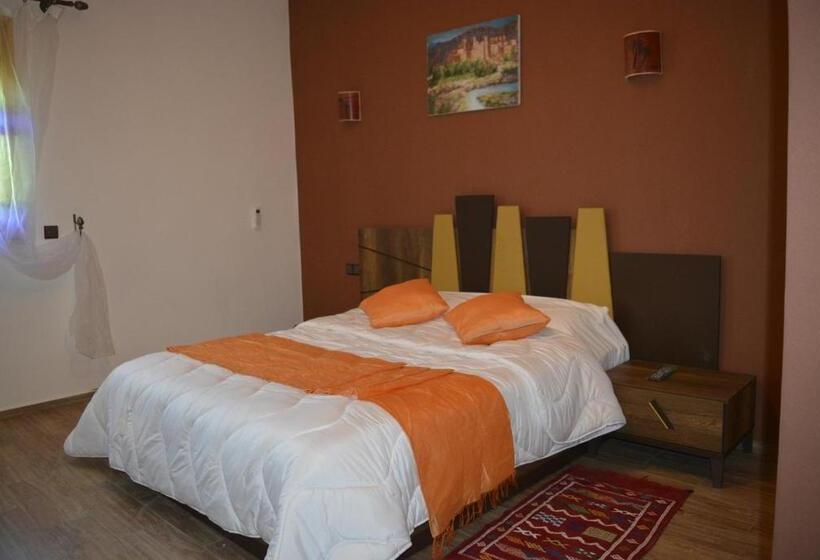 ペンション Maison D Hôtes Tinwitchi