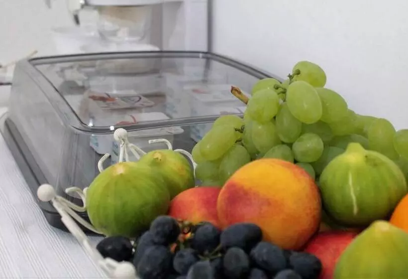 تختخواب و صبحانه A Casa Ventotto