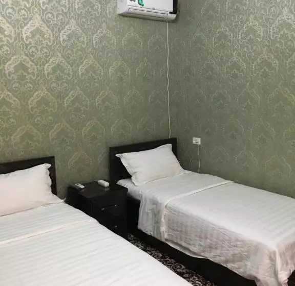 Aamiaismajoitus (B&B) Shahram Plus