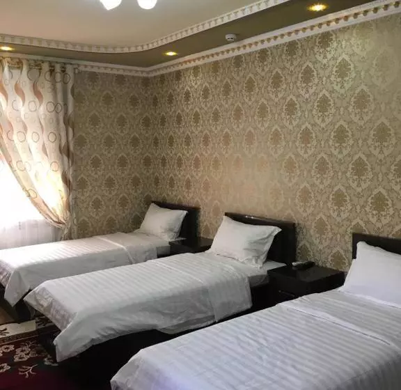 Aamiaismajoitus (B&B) Shahram Plus