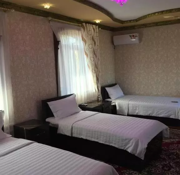 Aamiaismajoitus (B&B) Shahram Plus