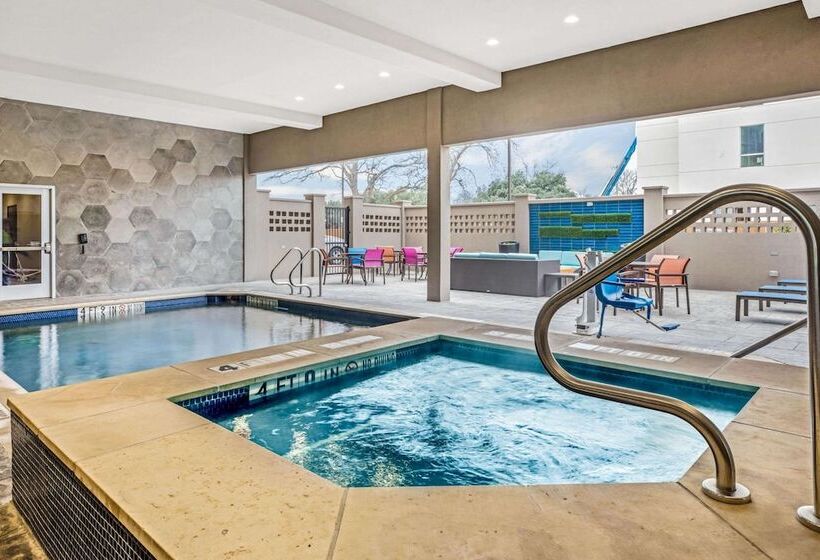 酒店 La Quinta By Wyndham Waco Baylor Downtown