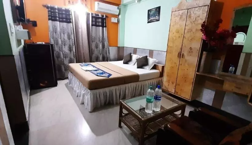 ホテル Swarajdeep Vacations