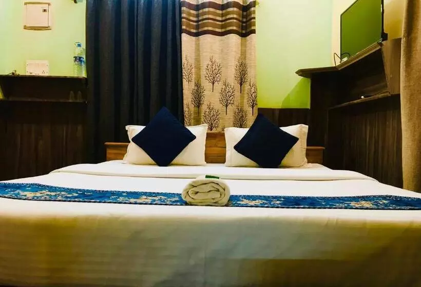 ホテル Swarajdeep Vacations