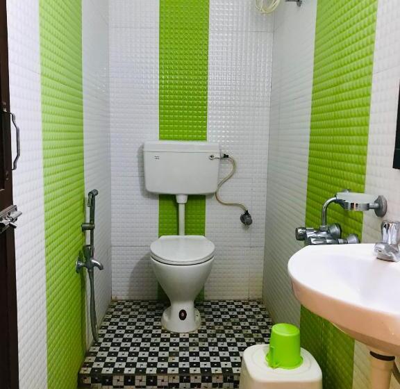 هتل Swarajdeep Vacations