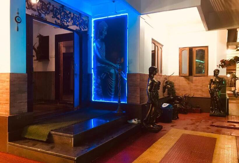 هتل Swarajdeep Vacations