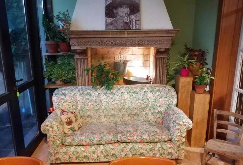 Ostello Delle Cartiere