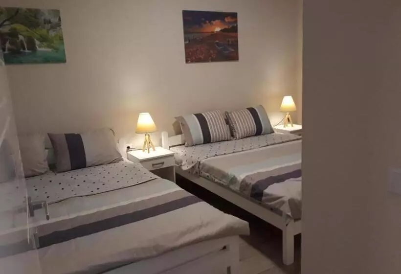 پانسیون Vila & Apartments Matea