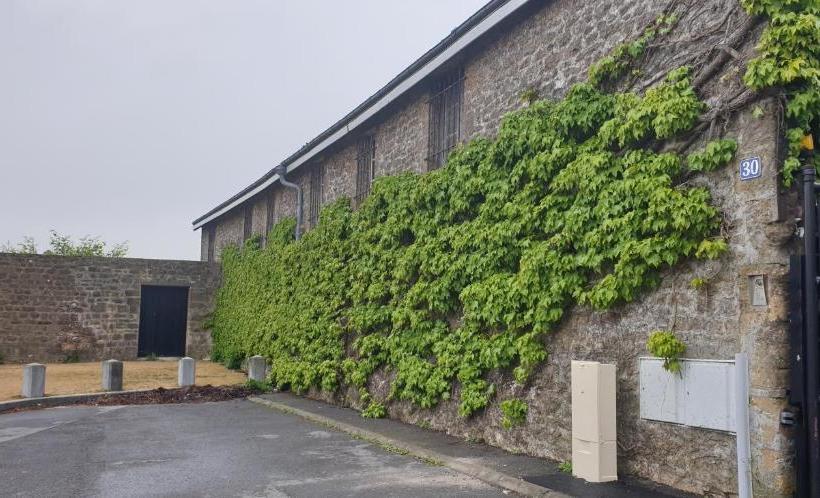 تختخواب و صبحانه La Ferme De Saint Julien