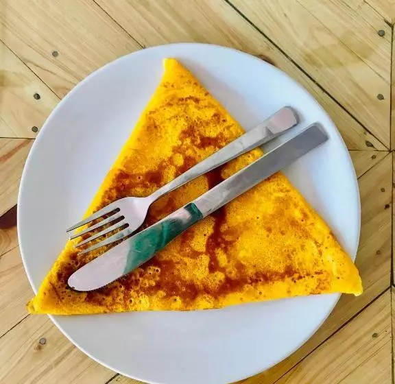 ベッドアンドブレックファースト Laligurasvilla Beachside Escape   100m To Beach