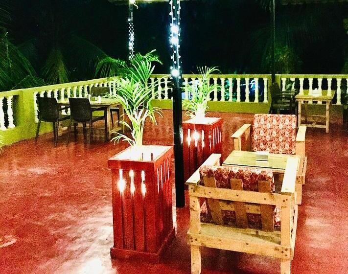 צימר Laligurasvilla Beachside Escape 100m To Beach