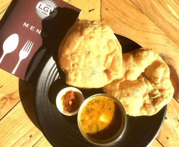 ベッドアンドブレックファースト Laligurasvilla Beachside Escape   100m To Beach