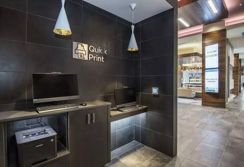 Hotelli Courtyard By Marriott Raleigh Cary/parkside Town Commons