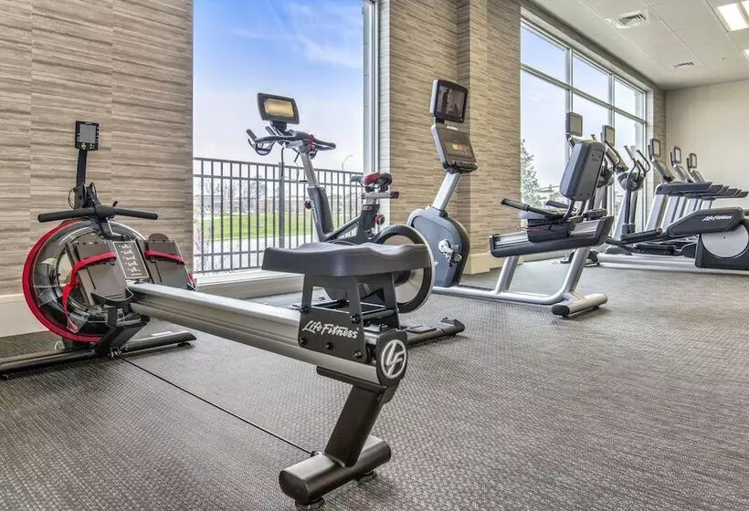 Hotelli Courtyard By Marriott Raleigh Cary/parkside Town Commons